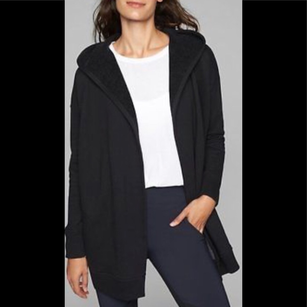 Athletes Prajna Wrap Medium NWOT